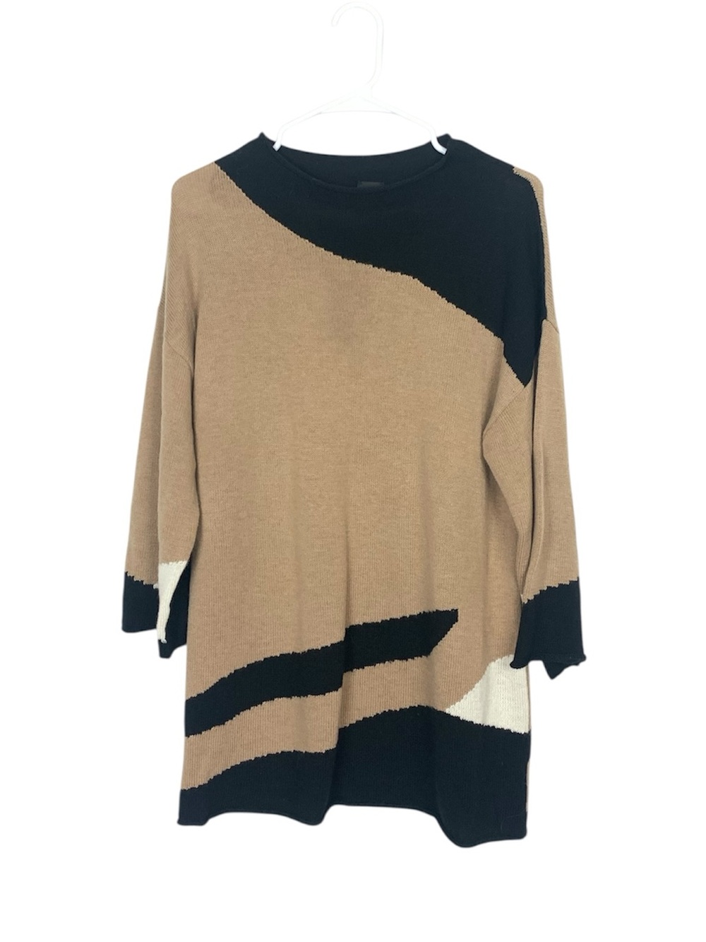 Madeleine artsy geometric sweater